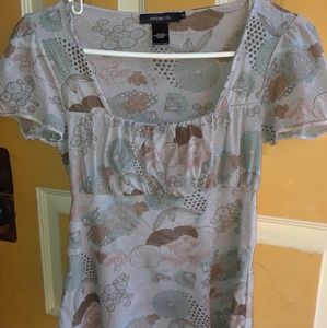 Preowned beautiful Arden B peasant style blouse